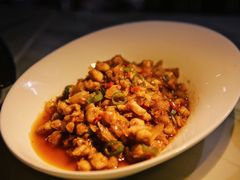 藠头炒鸡粒-怡得观滇餐厅·地道昆明菜·1996(海埂大坝店)