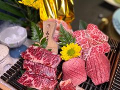 -铭牛烧肉·和牛海鲜自助(高新月牙湖店)