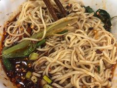 小面-吃不亏特色包子(三峡广场店)