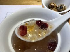 蔓越莓桃胶炖银耳-炖物24章·顺时轻养茶(杭州大厦店)