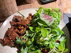 炭烤牛肉-毛辣果·酸