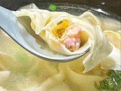 -馋三尺蟹粉小笼(人民广场店)