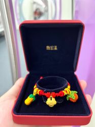 -潮宏基珠宝旗舰店(苏宁广场店)