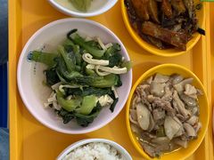 -上海理工大学第五食堂