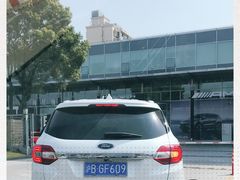 -上海星瀚奔驰4S店(红柳路店)