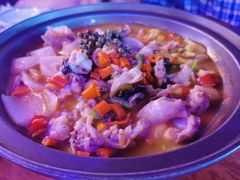 霹雳娇娃-爱啤精酿·民谣酒馆(滨江店)