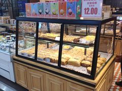面包甜点陈列柜-迪莉娅(欧亚卖场店)