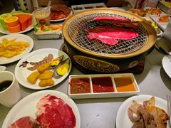 -山焱·炭火自助烤肉(周浦万达店)