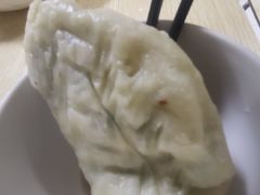 -小许三鲜砂锅馄饨店(家多乐烟酒店)
