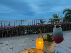 -日落吧·海景咖啡厅·餐酒吧·鸡尾酒·下午茶·乐队表演·浪漫夕阳·三亚文华东方酒店