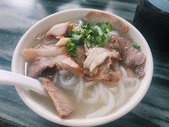 叉烧边肉赖粉-铭珠粥粉(雅居乐花园分店)