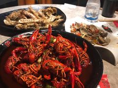 -沪小胖小龙虾(淮海中路旗舰店)