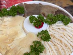 -慢丽江·云南野生菌土鸡锅(西山店)