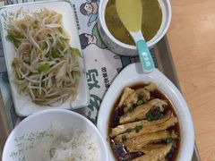 -老乡鸡(武汉中南梅苑小区地铁站店)