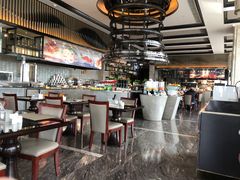 大堂-烟台中泽华羿铂尔曼酒店·汇·全日餐厅·高空海景自助