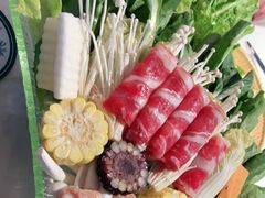 -三个椰子·现砍椰子鸡(金源CBD店)