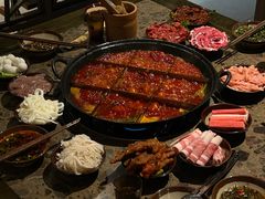 -正南齊北重庆老火锅(光华村直营店)