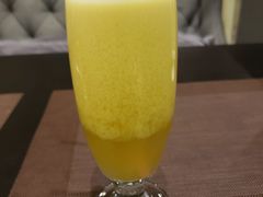 金芒果冰椰奶-吱咖啡西式简餐