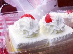 -红宝石·鲜奶小方·海派西点房(南丹店)