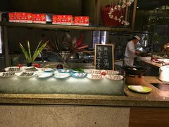 -华邑酒店·鲜艳全日自助餐厅
