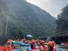 -安吉龙王山峡谷漂流
