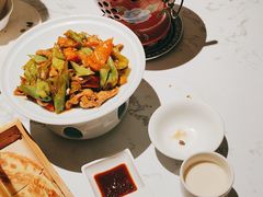 -关东小磨东北菜(漕河泾印象城店)