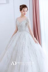 -艾朵婚纱