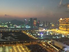 -影汇之星8字形摩天轮