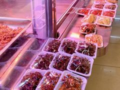 -世纪联华超市(三墩店)