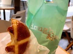 -Dough&Joe团憩(瑞虹天地月亮湾店)