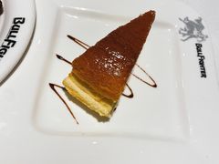 -爱丽丝牛排西餐厅(光谷步行街店)