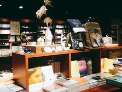 -新华书店(印象城店)