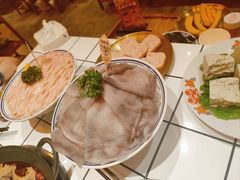-旧街市鲜货老火锅(大光路店)