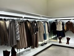 -ZARA(凯德乐峰广场店)