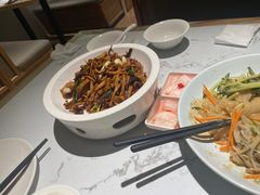 -关东小磨东北菜(漕河泾印象城店)