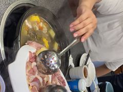 -野迹·石橄榄鸡·烧烤(新洲店)