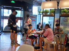 -肯德基(中纬店)