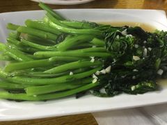 -老友记海鲜粥店