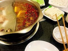-川成串·自助串串香火锅(朝阳店)