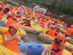 -虎啸峡漂流