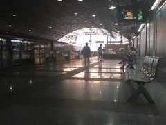 -漕溪路(地铁站)