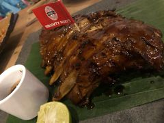 BBQ猪肋排-Naughty Nuri’s Phuket