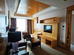 -上海漕河泾万丽酒店