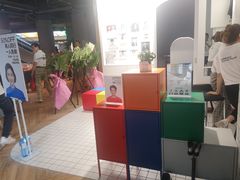 -方快PLUS照相馆(唐镇恒生万鹂店)