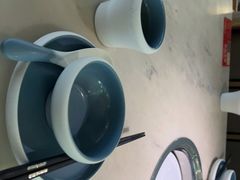 -左庭右院鲜牛肉火锅(浦江欢乐颂店)