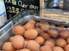 -鲜艳西餐厅(衡山路十二号华邑店)