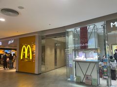 -东荟城名店仓