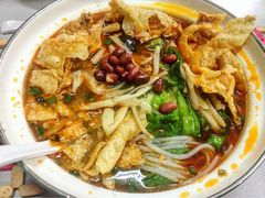 -丽丽三鲜螺蛳粉(田林路店)
