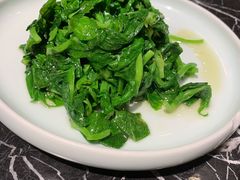 清炒豆苗-孔乙己酒家(虹桥路店)