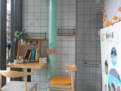 -蜜蜂小象·榴莲千层蛋糕(时代汇11栋店)